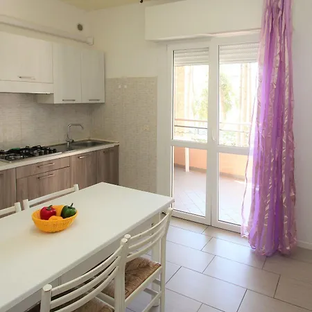 Modern One Bedroom Flat In - Beahost Bibione
